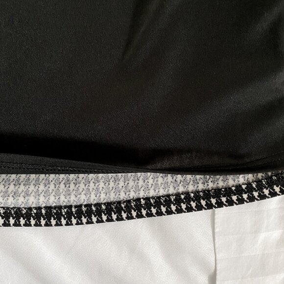 🎬✨ Umbrella Academy - Design Lab - Lord & Taylor - Houndstooth Crop Top - Picture 5 of 10